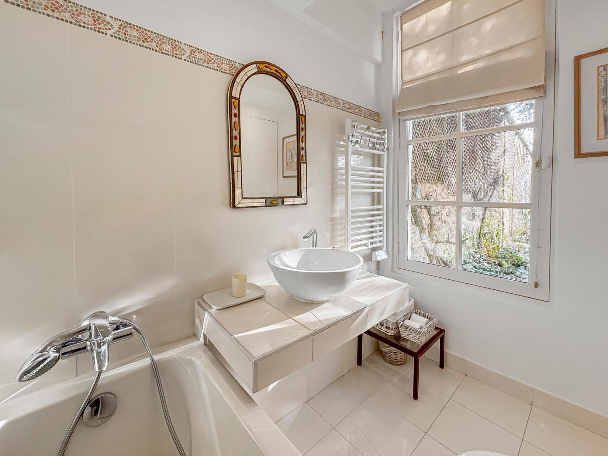 L'Orangerie White Palacio ベルサイユ エクステリア 写真